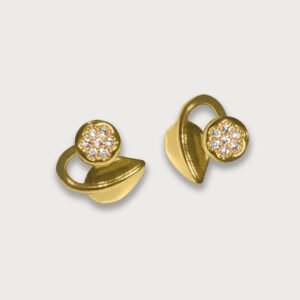 Aretes detalle floral de chapa de oro 18K - Image 2